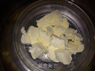 百香果奶酪慕斯蛋糕的做法步骤:8