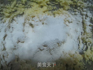 抱果仁的小熊饼干,会报果仁的小松鼠饼干的做法步骤:5