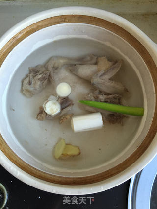 菌菇鸡汤的做法步骤:5