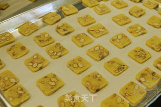 巧克力果仁饼干(酥硬性点心)的做法步骤:6