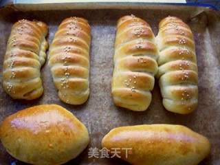 毛毛虫肉松杏仁面包的做法步骤:13