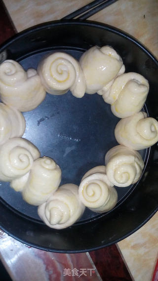 花朵牛奶面包的做法步骤:14
