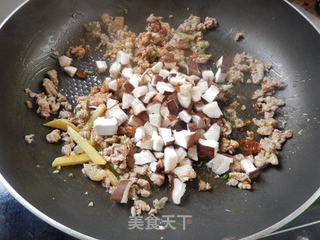 肉末香菇烧豆腐的做法步骤:9