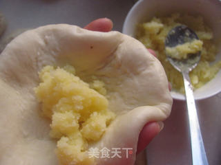 香味浓郁的椰蓉面包的做法步骤:7
