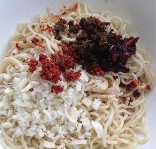 宜宾燃面的做法步骤:8