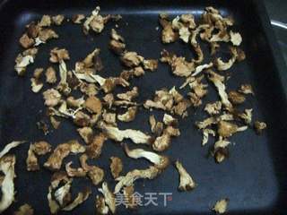 自制猴头菇粉的做法步骤:7