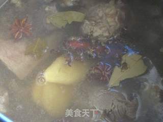 玉米莲藕炖牛肉的做法步骤:5