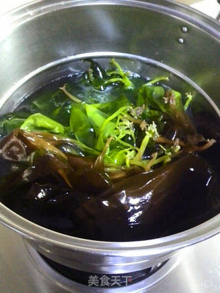 海带肉丁包子的做法步骤:3
