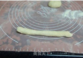 【迷你肠仔面包】——好吃看得见的超Q小餐包的做法步骤:5