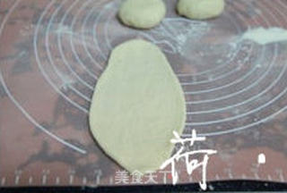 【迷你肠仔面包】——好吃看得见的超Q小餐包的做法步骤:3