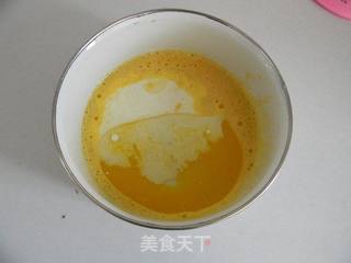 小戚风蓝莓蛋糕的做法步骤:2