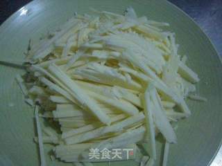 火腿核桃仁披萨的做法步骤:7