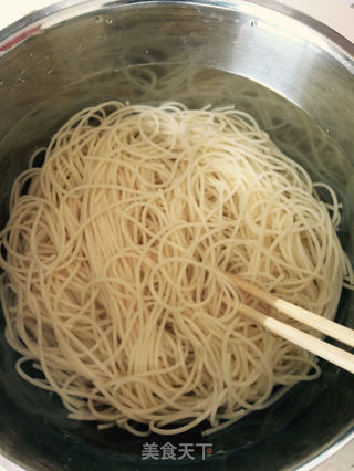 番茄肉末意大利面的做法步骤:3