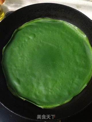 菠菜蛋饼的做法步骤:7