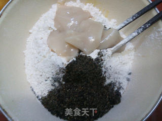 简单做黑芝麻酥饼的做法步骤:4
