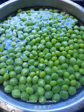 虾子打豆豆--豌豆烩虾子的做法步骤:3