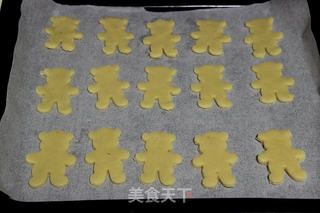 可爱小熊饼干的做法步骤:8