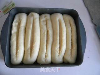 全奶蛋黄椰蓉排包的做法步骤:12