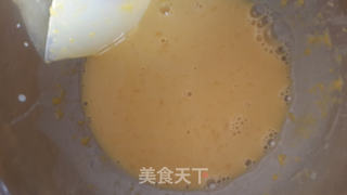 北海道戚风蛋糕的做法步骤:10