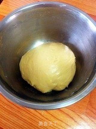 鸡蛋皇冠吐司的做法步骤:4