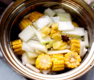 用离火续煮锅烹饪玉米冬瓜排骨汤的做法步骤:8