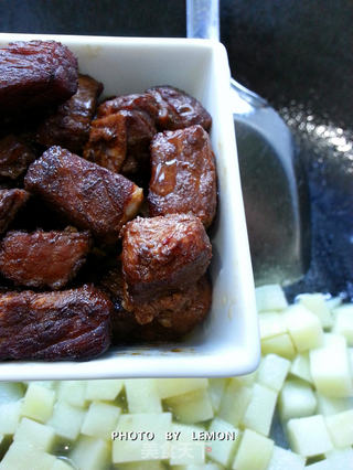 胖子减肥最佳食品— —咖喱牛肉饭的做法步骤:6