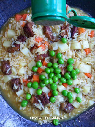 胖子减肥最佳食品— —咖喱牛肉饭的做法步骤:13