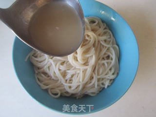 番茄鸡蛋米粉的做法步骤:13