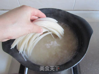 番茄鸡蛋米粉的做法步骤:10