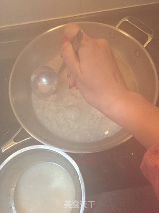 菠菜丸子汤的做法步骤:5