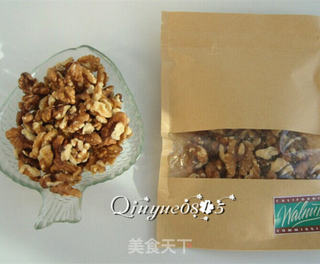 核桃仁糖包的做法步骤：1