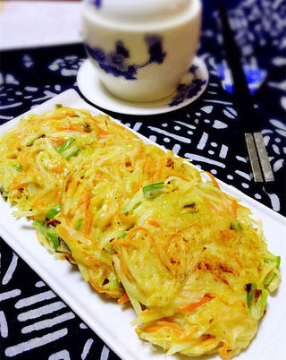 胡萝卜土豆饼的做法步骤:8