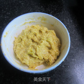 炸南瓜圈的做法步骤：4