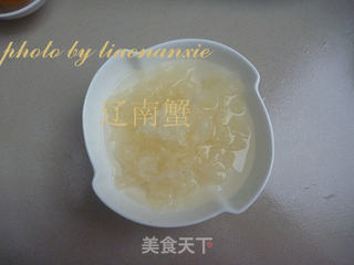 木瓜银耳羹的做法步骤:2