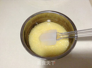 孩子的粗粮早歺------------20分钟快手玉米蛋糕的做法步骤:2