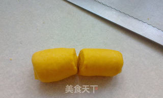 南瓜淡奶油小餐包的做法步骤:8