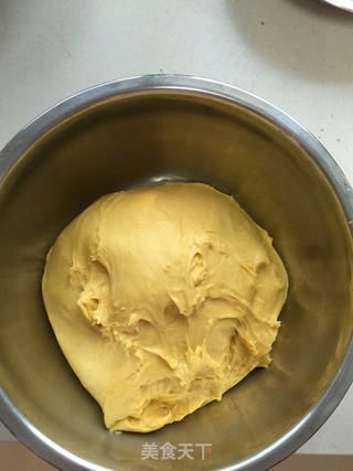南瓜红豆吐司的做法步骤:5