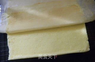鲜果奶油蛋糕卷的做法步骤:7