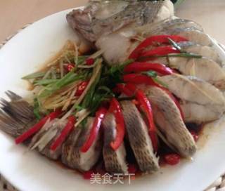 清蒸鲈鱼的做法步骤:6