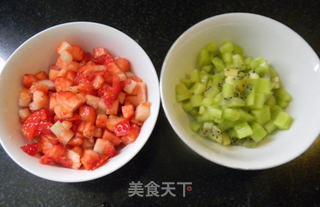 鲜果奶油蛋糕卷的做法步骤:10
