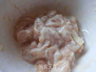 核仁菌菇鸡柳的做法步骤:4