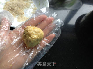 薯泥核桃酥球的做法步骤:5