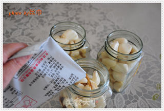 腊八蒜---节日餐桌之解腻开胃小菜的做法步骤:5