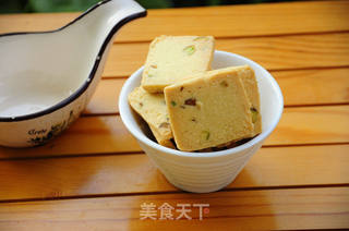 香酥美味又营养的椰丝开心果饼干的做法步骤:6