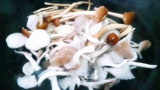 27的实验室——蘑菇版的天妇罗的做法步骤:2