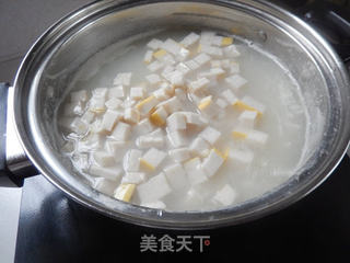 鱼糕荠菜粥的做法步骤:6