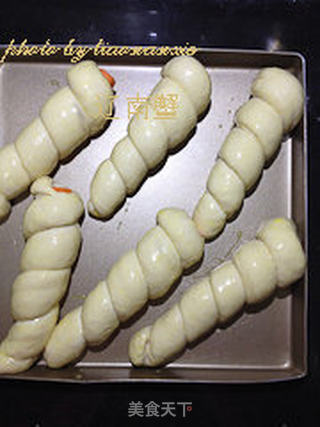 胡萝卜面包的做法步骤:16