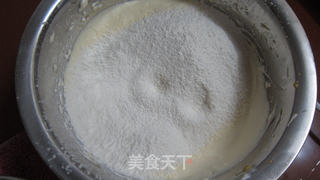 圣诞老人纸杯蛋糕的做法步骤:4