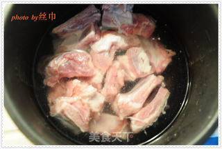 白果芋头烧排骨的做法步骤：3