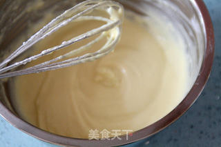 卷卷手残党的救星:【豆腐木薯戚风】的做法步骤:8